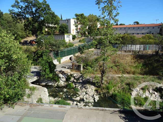 appartement à louer - 3 pièces - 75.0 m2 - MARSEILLE - 13013 - PROVENCE-ALPES-COTE-D-AZUR - Century 21 Immo-Conseil appartement à louer - 3 pièces - 75.0 m2 - MARSEILLE - 13013 - PROVENCE-ALPES-COTE-D-AZUR - Century 21 Immo-Conseil