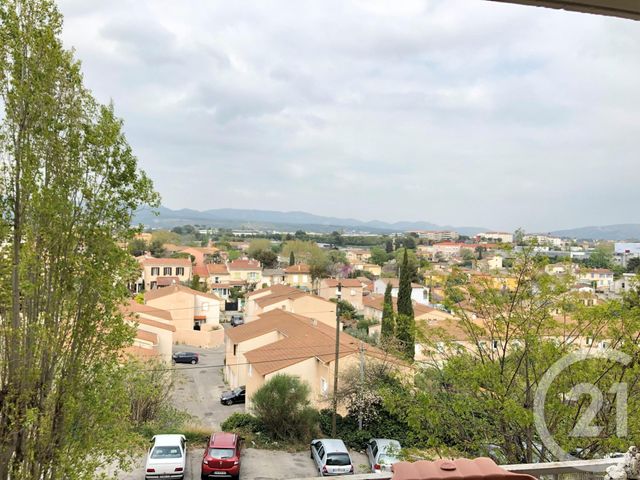 Afficher la photo en grand Appartement T3 à louer - 3 pièces - 65.11 m2 - MARSEILLE - 13013 - PROVENCE-ALPES-COTE-D-AZUR - Century 21 Immo-Conseil
