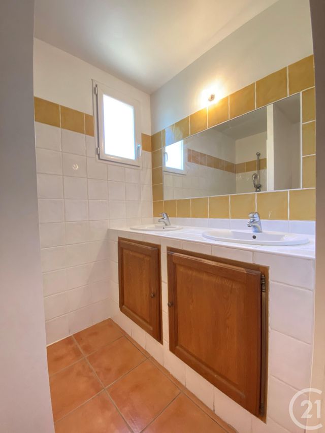 Afficher la photo en grand maison à louer - 3 pièces - 74.77 m2 - MARSEILLE - 13014 - PROVENCE-ALPES-COTE-D-AZUR - Century 21 Immo-Conseil