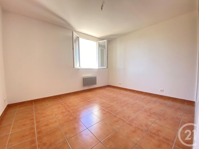 Afficher la photo en grand maison à louer - 3 pièces - 74.77 m2 - MARSEILLE - 13014 - PROVENCE-ALPES-COTE-D-AZUR - Century 21 Immo-Conseil