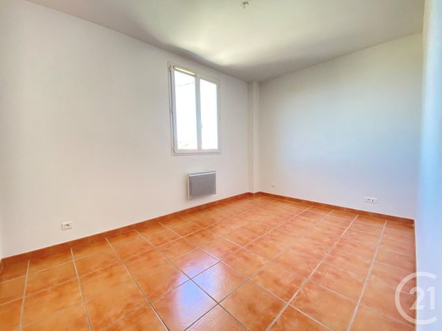 Afficher la photo en grand maison à louer - 3 pièces - 74.77 m2 - MARSEILLE - 13014 - PROVENCE-ALPES-COTE-D-AZUR - Century 21 Immo-Conseil