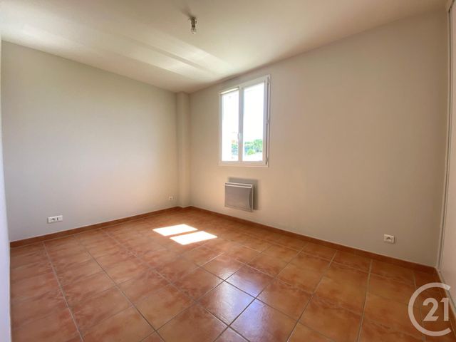 Afficher la photo en grand maison à louer - 3 pièces - 75.24 m2 - MARSEILLE - 13014 - PROVENCE-ALPES-COTE-D-AZUR - Century 21 Immo-Conseil