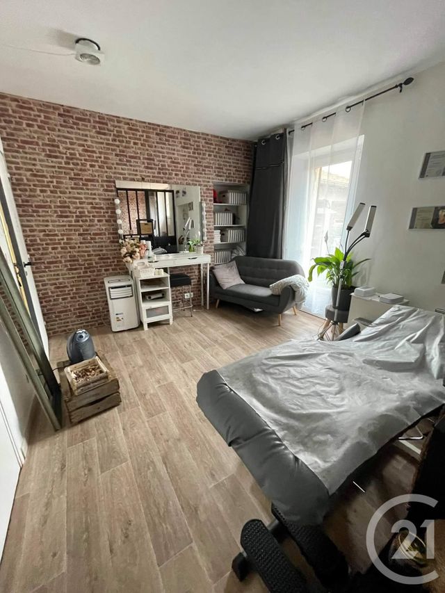 commerce à louer - 19.0 m2 - MARSEILLE - 13 - PROVENCE-ALPES-COTE-D-AZUR - Century 21 Immo-Conseil