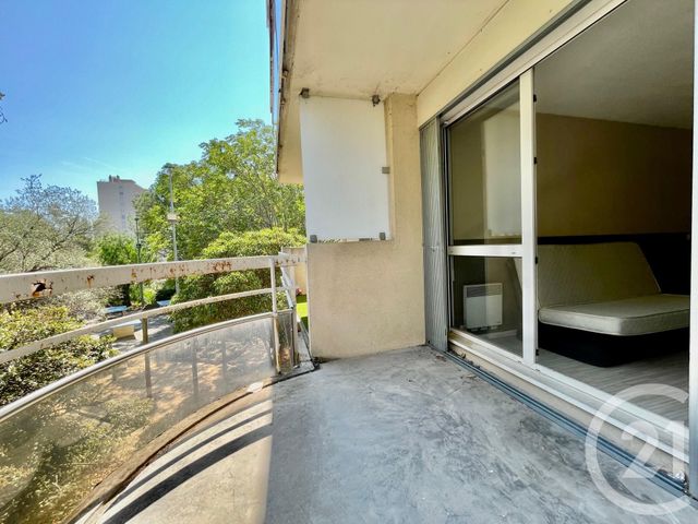 Studio à louer - 1 pièce - 18.0 m2 - MARSEILLE - 13013 - PROVENCE-ALPES-COTE-D-AZUR - Century 21 Immo-Conseil