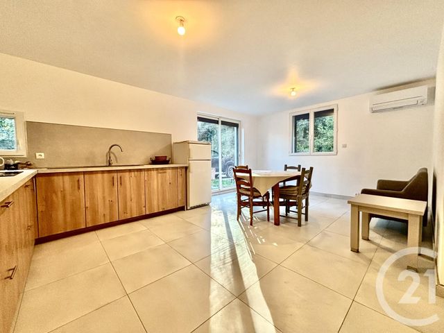 Appartement T2 à louer - 2 pièces - 54.46 m2 - PEYPIN - 13 - PROVENCE-ALPES-COTE-D-AZUR - Century 21 Immo-Conseil