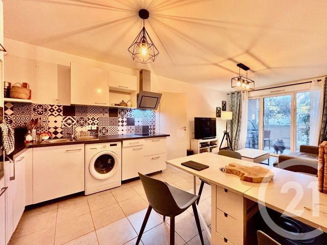 Appartement T2 à louer - 2 pièces - 43.53 m2 - MARSEILLE - 13013 - PROVENCE-ALPES-COTE-D-AZUR - Century 21 Immo-Conseil