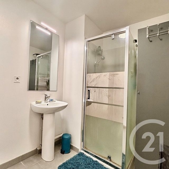 Appartement T2 à louer - 2 pièces - 43.53 m2 - MARSEILLE - 13013 - PROVENCE-ALPES-COTE-D-AZUR - Century 21 Immo-Conseil