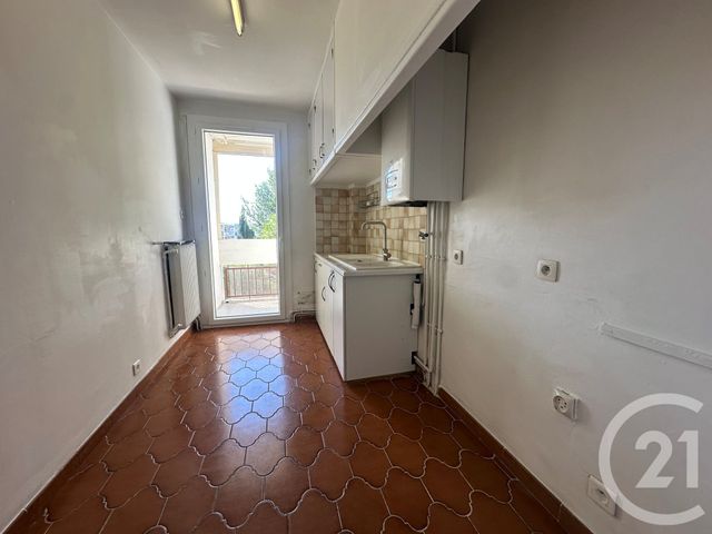 Appartement T3 à louer - 3 pièces - 61.0 m2 - MARSEILLE - 13013 - PROVENCE-ALPES-COTE-D-AZUR - Century 21 Immo-Conseil
