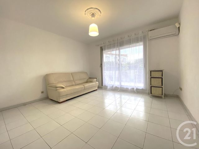 Appartement T2 à louer - 2 pièces - 46.01 m2 - MARSEILLE - 13013 - PROVENCE-ALPES-COTE-D-AZUR - Century 21 Immo-Conseil