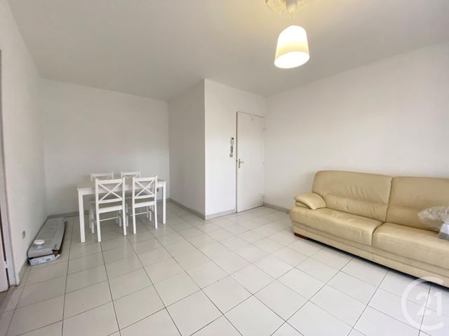 Appartement T2 à louer - 2 pièces - 46.01 m2 - MARSEILLE - 13013 - PROVENCE-ALPES-COTE-D-AZUR - Century 21 Immo-Conseil