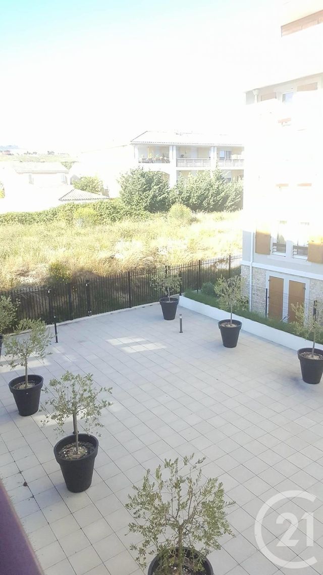 Afficher la photo en grand Appartement Studio à louer - 1 pièce - 27.63 m2 - MARSEILLE - 13014 - PROVENCE-ALPES-COTE-D-AZUR - Century 21 Immo-Conseil