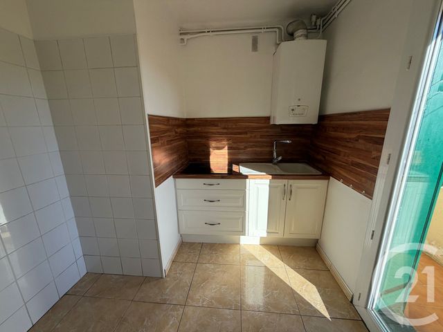 Appartement à louer - 3 pièces - 51.47 m2 - MARSEILLE - 13014 - PROVENCE-ALPES-COTE-D-AZUR - Century 21 Immo-Conseil