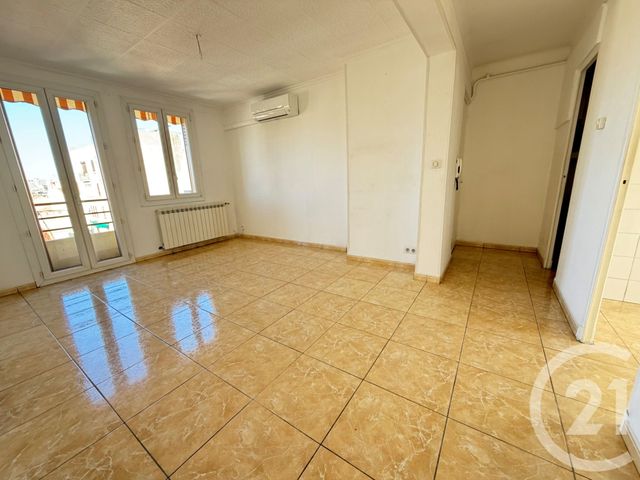 Appartement à louer - 3 pièces - 51.47 m2 - MARSEILLE - 13014 - PROVENCE-ALPES-COTE-D-AZUR - Century 21 Immo-Conseil