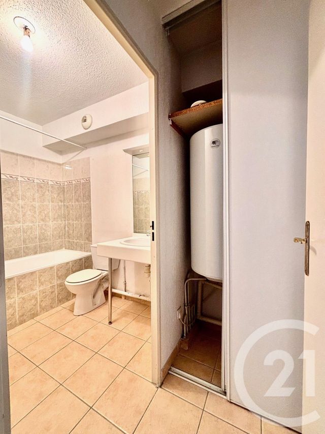 Appartement T2 à louer - 2 pièces - 48.49 m2 - MARSEILLE - 13014 - PROVENCE-ALPES-COTE-D-AZUR - Century 21 Immo-Conseil