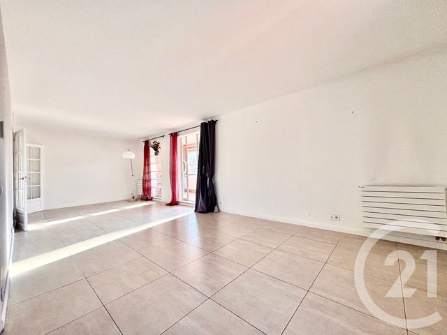 Appartement T3 à louer - 4 pièces - 83.13 m2 - PLAN DE CUQUES - 13 - PROVENCE-ALPES-COTE-D-AZUR - Century 21 Immo-Conseil
