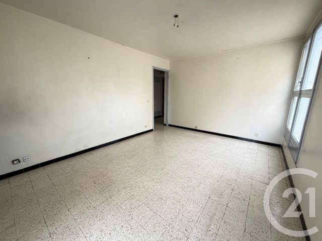Appartement T2 à louer - 2 pièces - 44.67 m2 - MARSEILLE - 13013 - PROVENCE-ALPES-COTE-D-AZUR - Century 21 Immo-Conseil