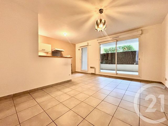 Appartement T2 à louer - 2 pièces - 39.3 m2 - MARSEILLE - 13004 - PROVENCE-ALPES-COTE-D-AZUR - Century 21 Immo-Conseil
