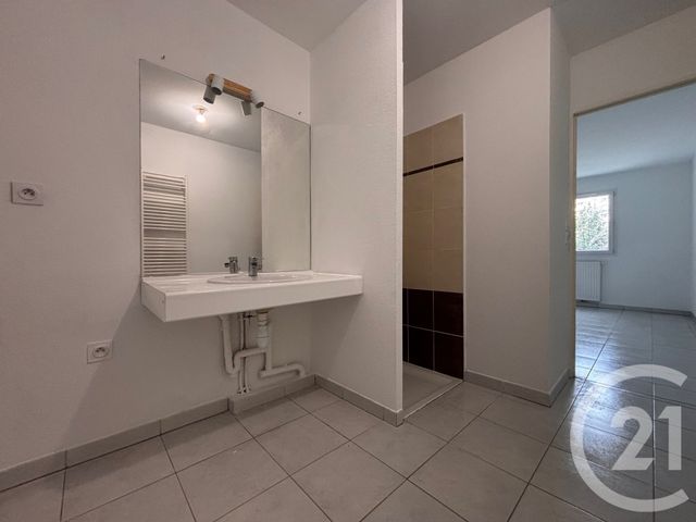 Appartement F2 à louer - 2 pièces - 44.7 m2 - MARSEILLE - 13013 - PROVENCE-ALPES-COTE-D-AZUR - Century 21 Immo-Conseil