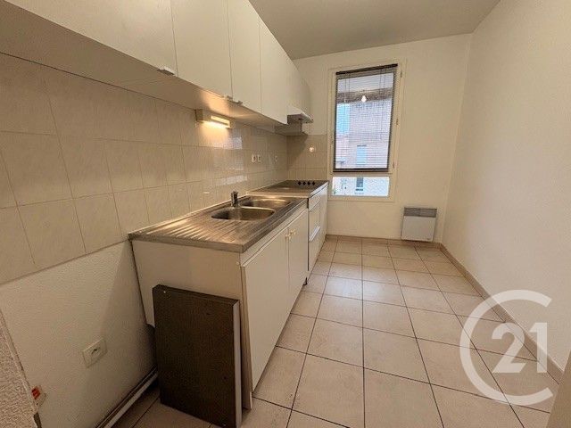 Appartement T2 à louer - 2 pièces - 48.44 m2 - MARSEILLE - 13008 - PROVENCE-ALPES-COTE-D-AZUR - Century 21 Immo-Conseil