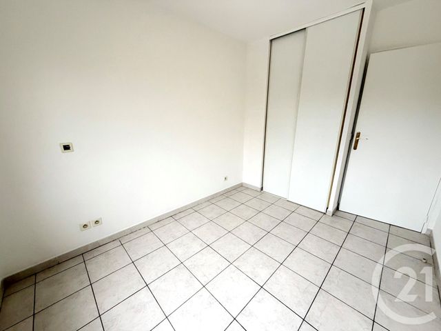 Appartement à louer - 3 pièces - 60.23 m2 - MARSEILLE - 13010 - PROVENCE-ALPES-COTE-D-AZUR - Century 21 Immo-Conseil