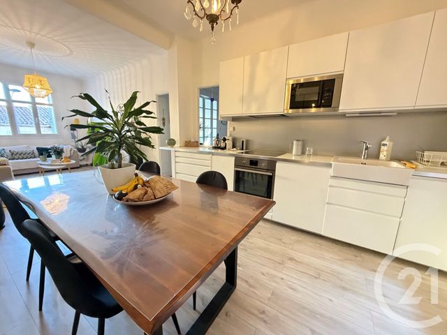 Appartement T3 à louer - 3 pièces - 67.8 m2 - MARSEILLE - 13007 - PROVENCE-ALPES-COTE-D-AZUR - Century 21 Immo-Conseil