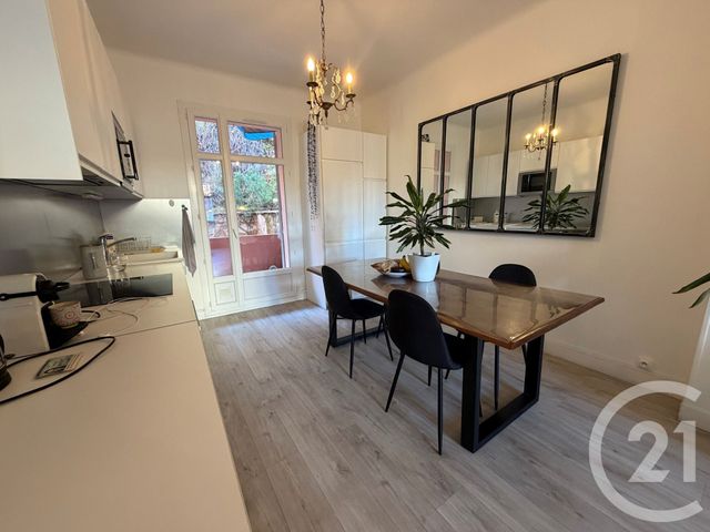 Appartement T3 à louer - 3 pièces - 67.8 m2 - MARSEILLE - 13007 - PROVENCE-ALPES-COTE-D-AZUR - Century 21 Immo-Conseil