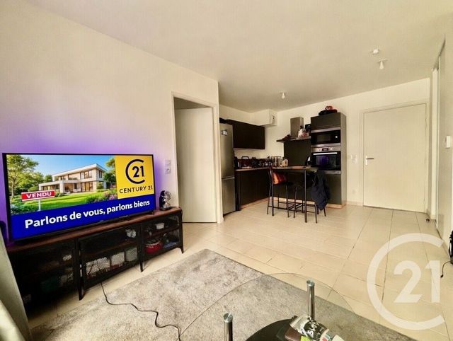 Appartement T2 à louer - 2 pièces - 37.3 m2 - MARSEILLE - 13016 - PROVENCE-ALPES-COTE-D-AZUR - Century 21 Immo-Conseil