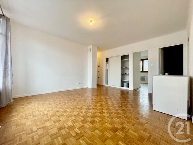 Appartement à louer - 3 pièces - 54.66 m2 - MARSEILLE - 13012 - PROVENCE-ALPES-COTE-D-AZUR - Century 21 Immo-Conseil