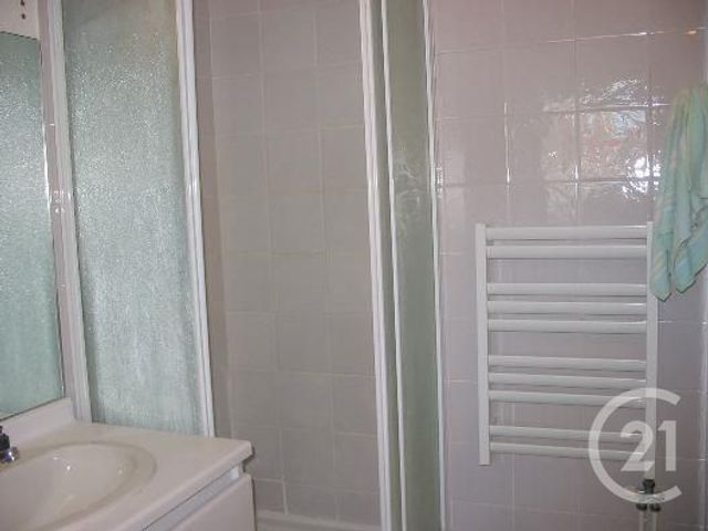 Appartement F2 à louer - 2 pièces - 25.74 m2 - PLAN DE CUQUES - 13 - PROVENCE-ALPES-COTE-D-AZUR - Century 21 Immo-Conseil