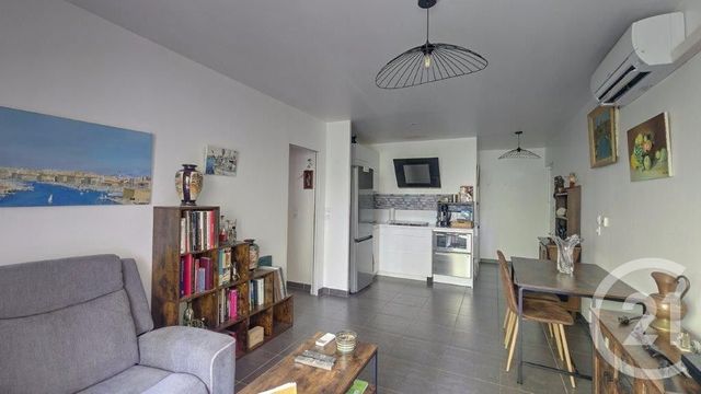 Appartement T2 à louer - 2 pièces - 40.72 m2 - MARSEILLE - 13013 - PROVENCE-ALPES-COTE-D-AZUR - Century 21 Immo-Conseil