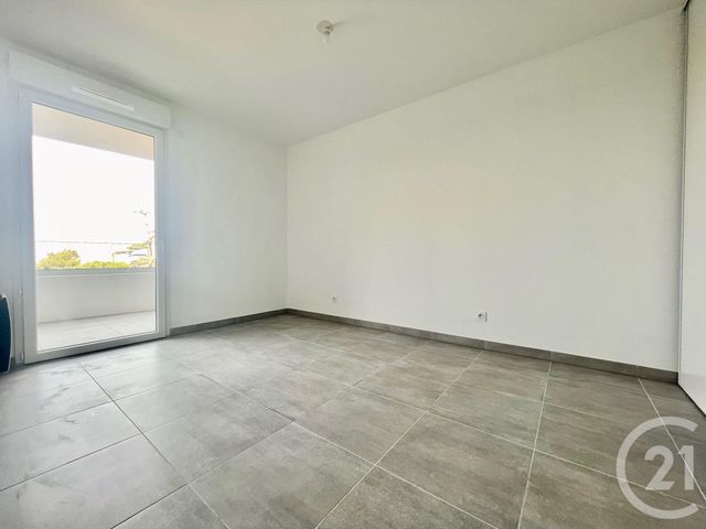 Appartement T2 à louer - 2 pièces - 36.93 m2 - MARSEILLE - 13009 - PROVENCE-ALPES-COTE-D-AZUR - Century 21 Immo-Conseil