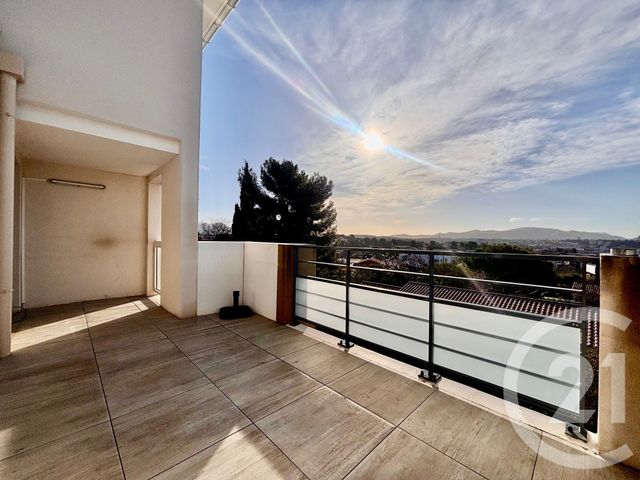 Appartement T4 à louer - 4 pièces - 74.71 m2 - MARSEILLE - 13013 - PROVENCE-ALPES-COTE-D-AZUR - Century 21 Immo-Conseil