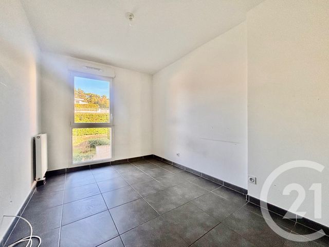 Appartement T4 à louer - 4 pièces - 74.71 m2 - MARSEILLE - 13013 - PROVENCE-ALPES-COTE-D-AZUR - Century 21 Immo-Conseil