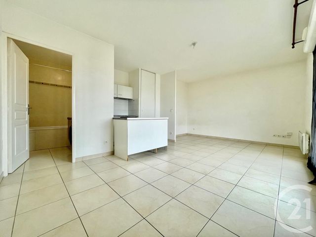 Appartement T1 à louer - 1 pièce - 30.38 m2 - MARSEILLE - 13013 - PROVENCE-ALPES-COTE-D-AZUR - Century 21 Immo-Conseil