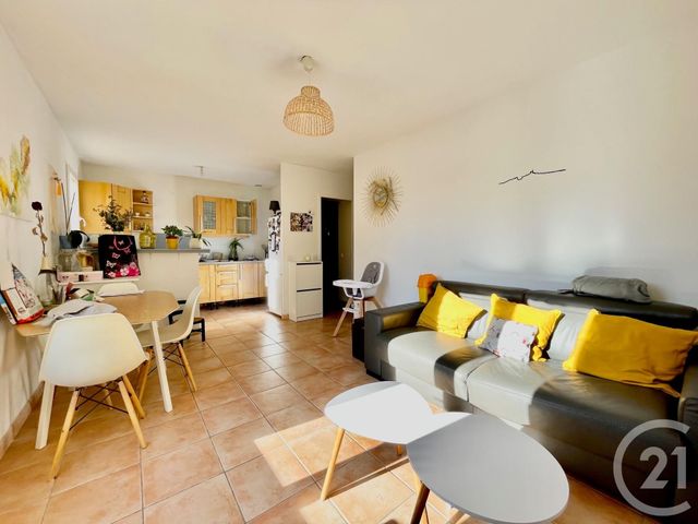 maison à louer - 2 pièces - 39.63 m2 - MARSEILLE - 13013 - PROVENCE-ALPES-COTE-D-AZUR - Century 21 Immo-Conseil