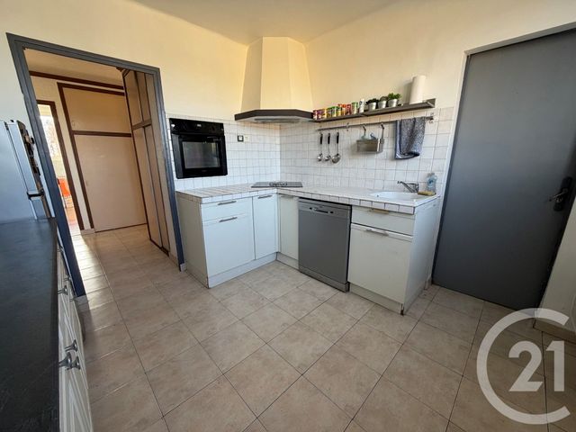 Appartement T4 à louer - 4 pièces - 68.41 m2 - MARSEILLE - 13013 - PROVENCE-ALPES-COTE-D-AZUR - Century 21 Immo-Conseil