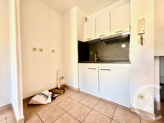 Appartement T2 à louer - 2 pièces - 38.33 m2 - MARSEILLE - 13013 - PROVENCE-ALPES-COTE-D-AZUR - Century 21 Immo-Conseil