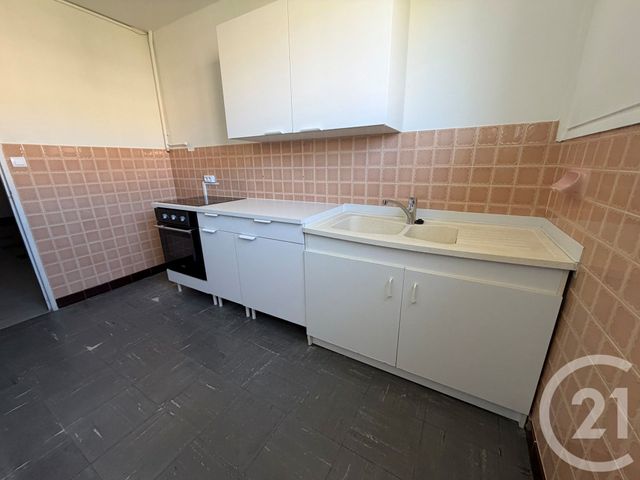 Appartement T2 à louer - 2 pièces - 47.04 m2 - MARSEILLE - 13014 - PROVENCE-ALPES-COTE-D-AZUR - Century 21 Immo-Conseil