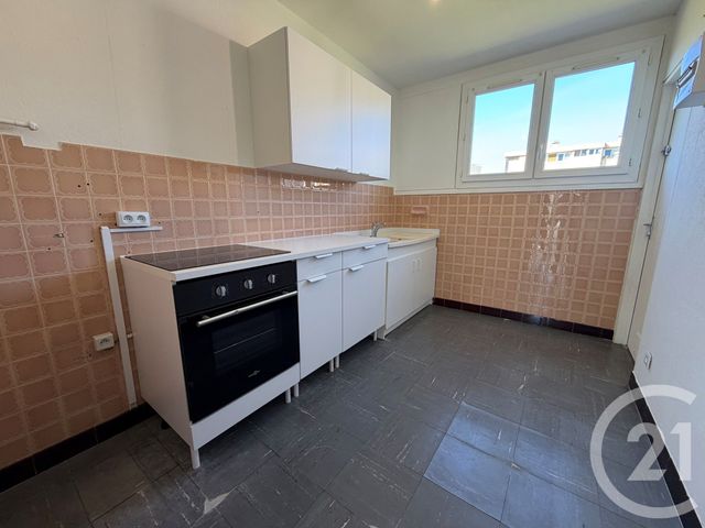 Appartement T2 à louer - 2 pièces - 47.04 m2 - MARSEILLE - 13014 - PROVENCE-ALPES-COTE-D-AZUR - Century 21 Immo-Conseil