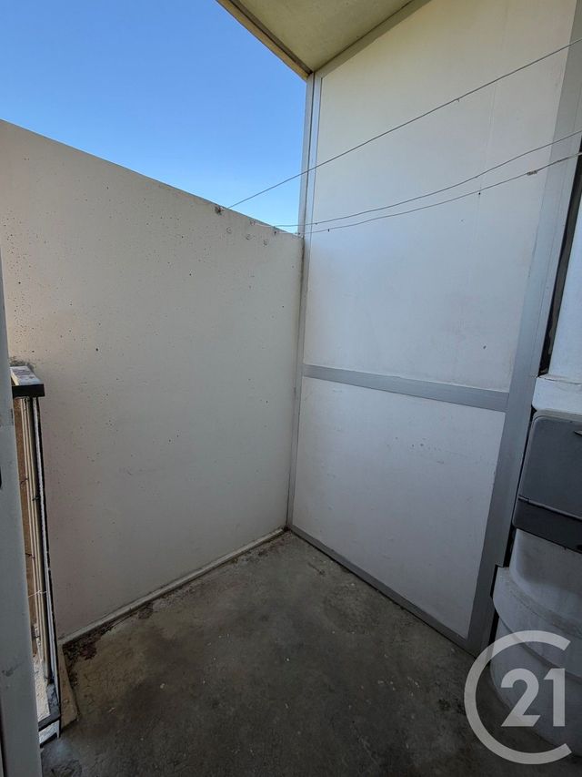 Appartement T2 à louer - 2 pièces - 47.04 m2 - MARSEILLE - 13014 - PROVENCE-ALPES-COTE-D-AZUR - Century 21 Immo-Conseil