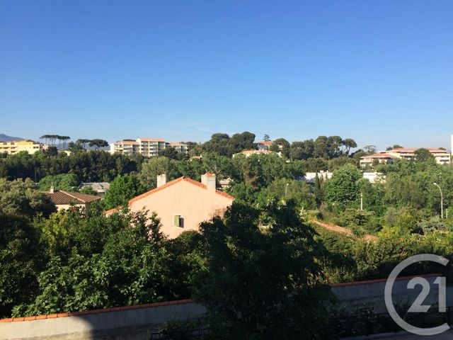 Appartement F2 à louer - 2 pièces - 42.0 m2 - MARSEILLE - 13013 - PROVENCE-ALPES-COTE-D-AZUR - Century 21 Immo-Conseil