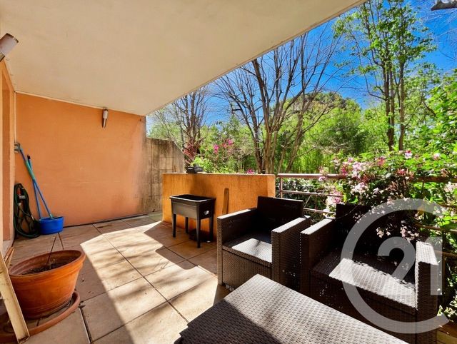 Appartement T4 à louer - 4 pièces - 84.38 m2 - MARSEILLE - 13013 - PROVENCE-ALPES-COTE-D-AZUR - Century 21 Immo-Conseil