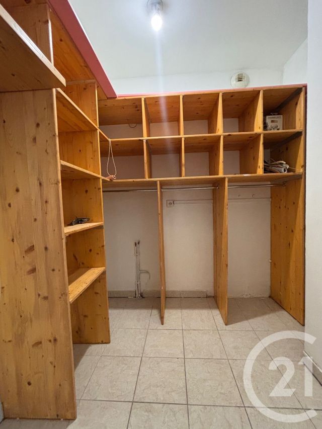 Appartement T4 à louer - 4 pièces - 84.38 m2 - MARSEILLE - 13013 - PROVENCE-ALPES-COTE-D-AZUR - Century 21 Immo-Conseil