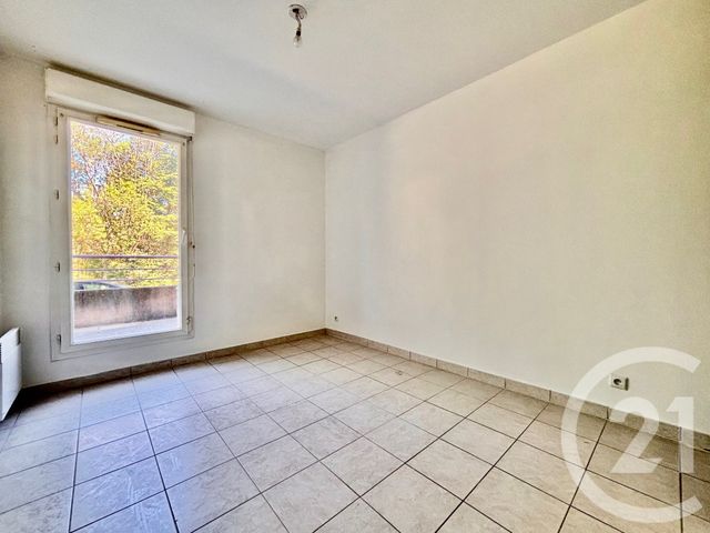 Appartement T4 à louer - 4 pièces - 84.38 m2 - MARSEILLE - 13013 - PROVENCE-ALPES-COTE-D-AZUR - Century 21 Immo-Conseil