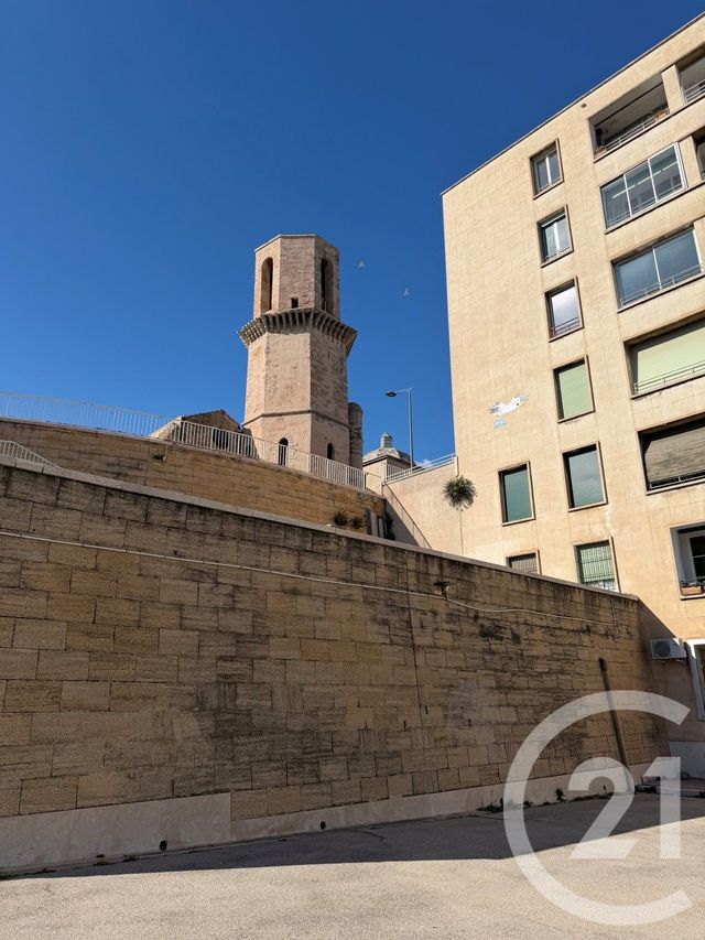 Appartement T1 à louer - 1 pièce - 32.0 m2 - MARSEILLE - 13002 - PROVENCE-ALPES-COTE-D-AZUR - Century 21 Immo-Conseil