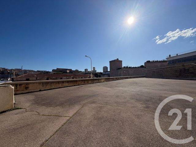 Appartement T1 à louer - 1 pièce - 32.0 m2 - MARSEILLE - 13002 - PROVENCE-ALPES-COTE-D-AZUR - Century 21 Immo-Conseil