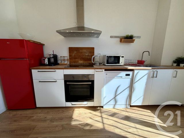 Appartement T1 à louer - 1 pièce - 32.0 m2 - MARSEILLE - 13002 - PROVENCE-ALPES-COTE-D-AZUR - Century 21 Immo-Conseil