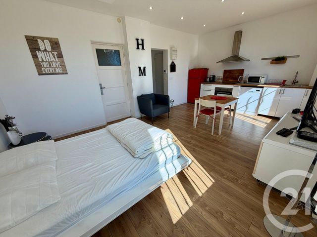 Appartement T1 à louer - 1 pièce - 32.0 m2 - MARSEILLE - 13002 - PROVENCE-ALPES-COTE-D-AZUR - Century 21 Immo-Conseil