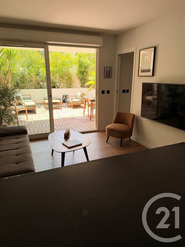 Appartement T2 à louer - 2 pièces - 33.33 m2 - MARSEILLE - 13008 - PROVENCE-ALPES-COTE-D-AZUR - Century 21 Immo-Conseil