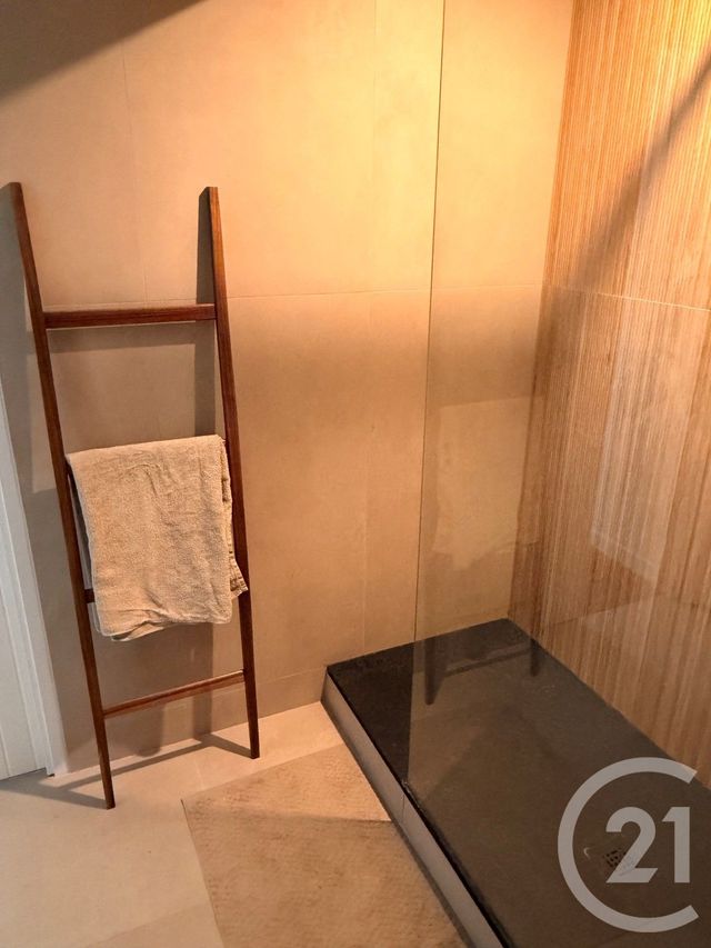 Appartement T2 à louer - 2 pièces - 33.33 m2 - MARSEILLE - 13008 - PROVENCE-ALPES-COTE-D-AZUR - Century 21 Immo-Conseil
